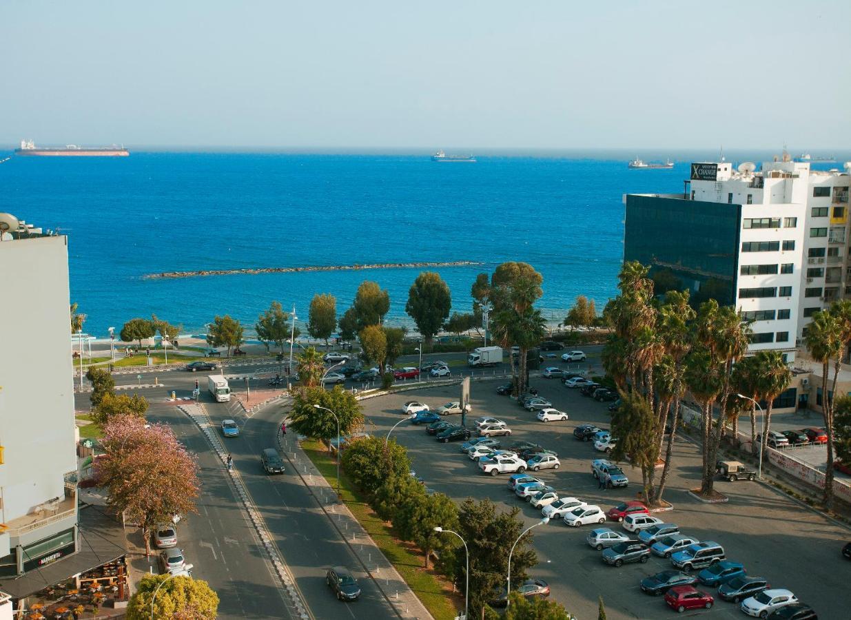 Poseidon Boutique Apartment 2 Limassol Extérieur photo
